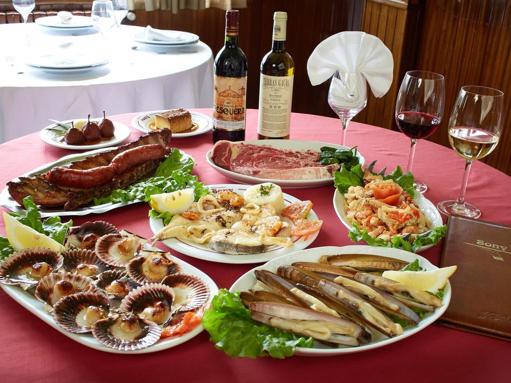 Pension Restaurante Sony Melide Luaran gambar